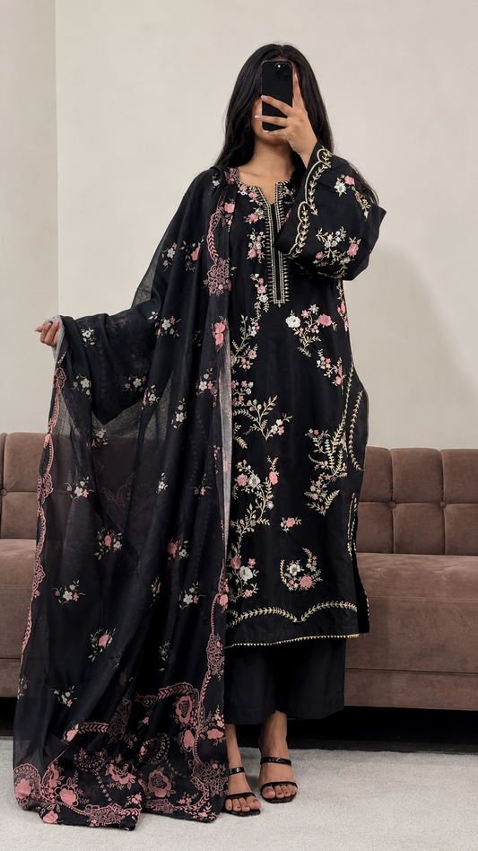Batik 6177